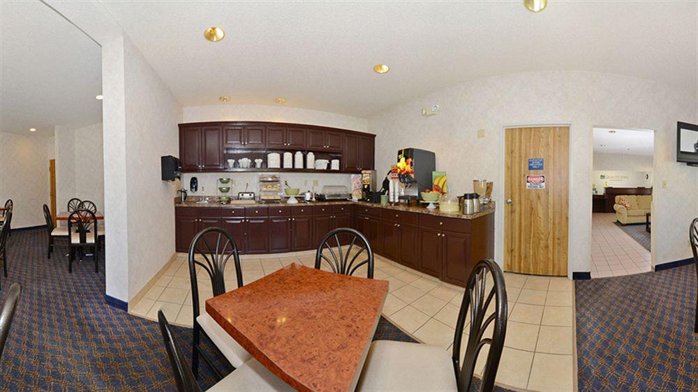 קירני Quality Inn מראה חיצוני תמונה