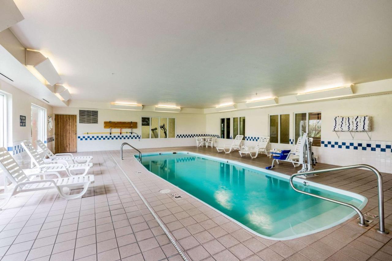 קירני Quality Inn מראה חיצוני תמונה